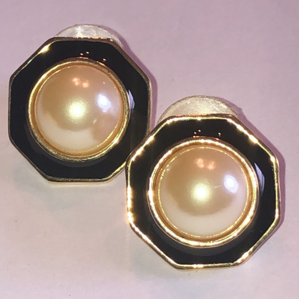 Elegant Vintage Gold Tone and Black Enamel Faux Pearl Earrings